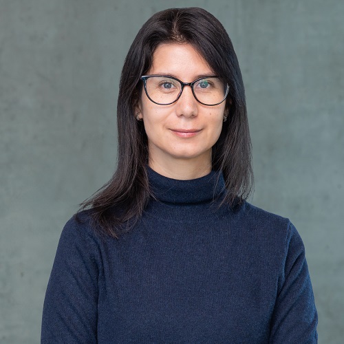 card-academics-image