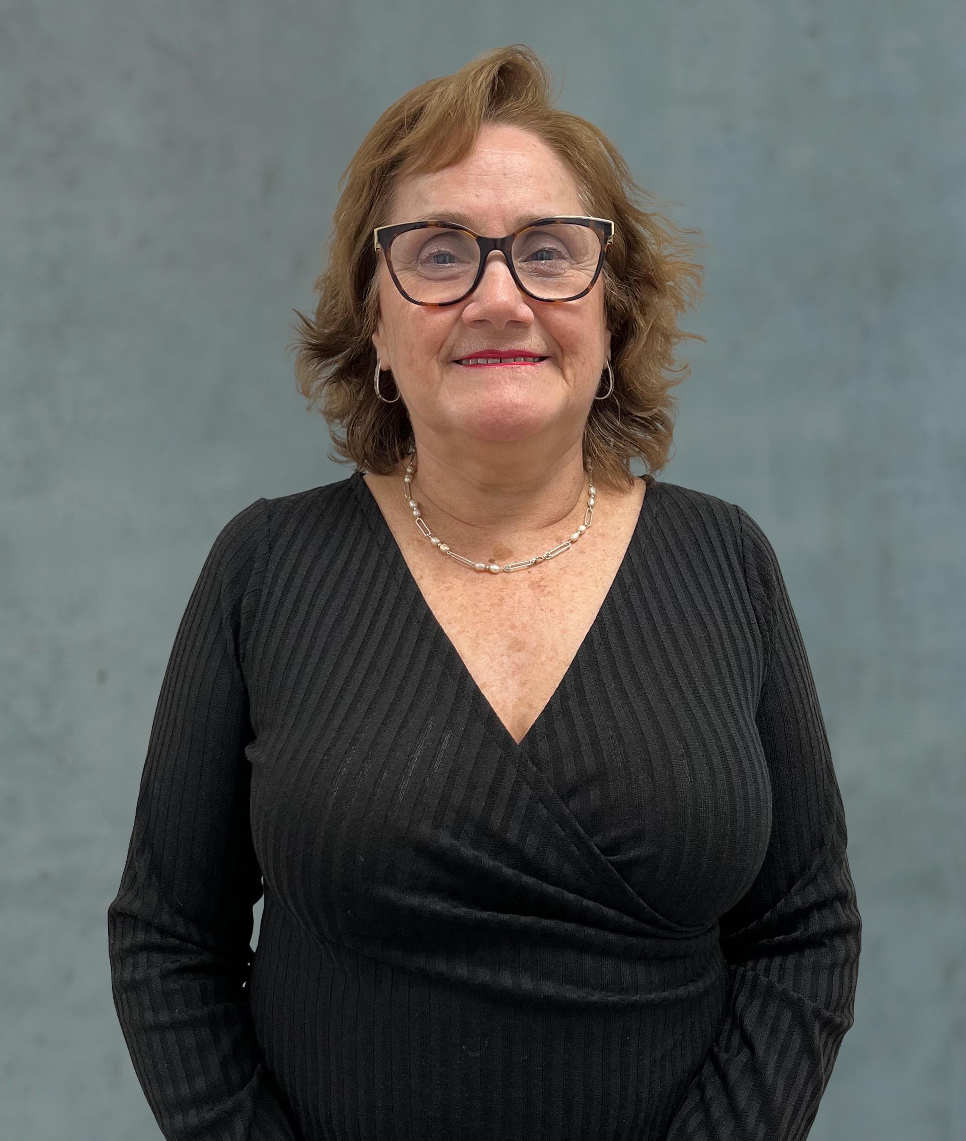 card-academics-image