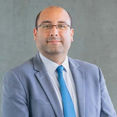 card-academics-image