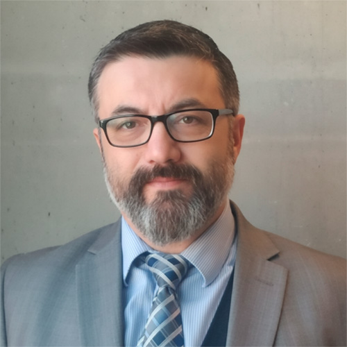 card-academics-image