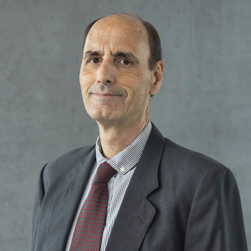 card-academics-image