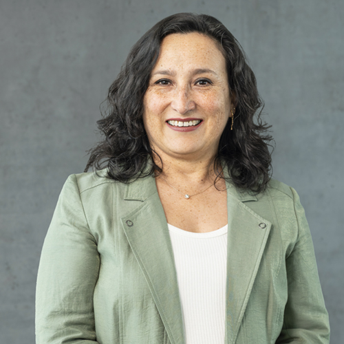 card-academics-image