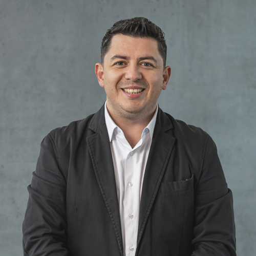 card-academics-image