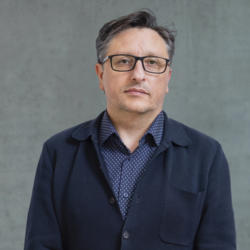 card-academics-image