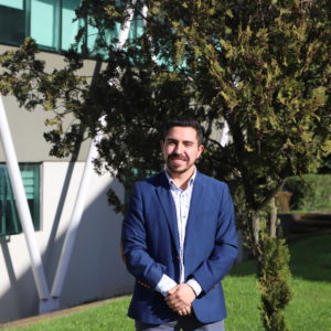 card-academics-image