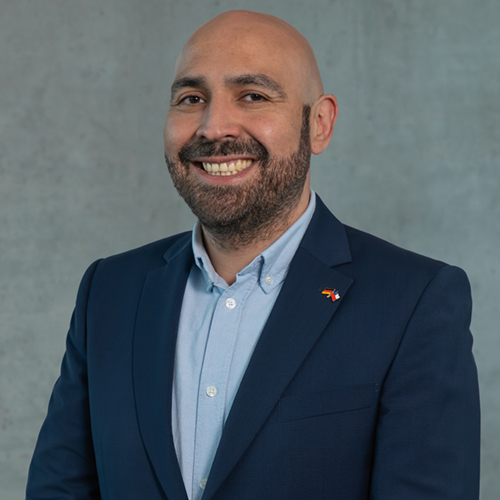 card-academics-image