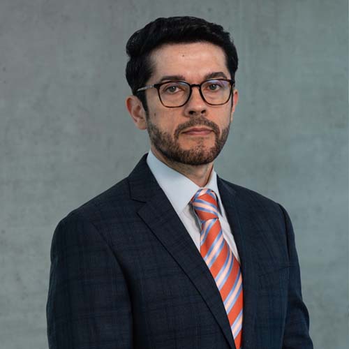 card-academics-image