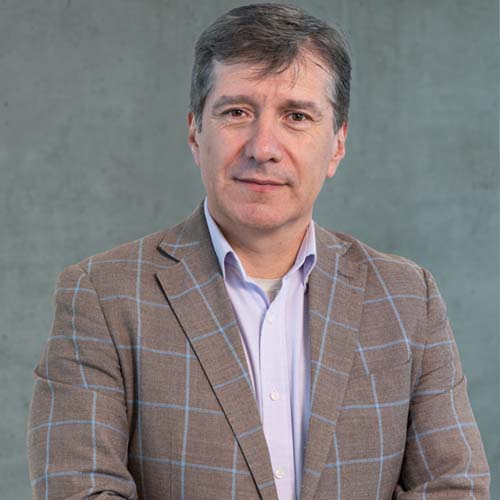 card-academics-image